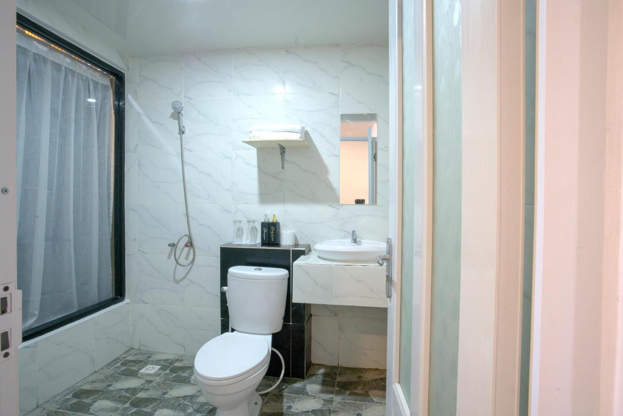 Azana Essence Villa Tabitha Lombok Bumbang 外观 照片